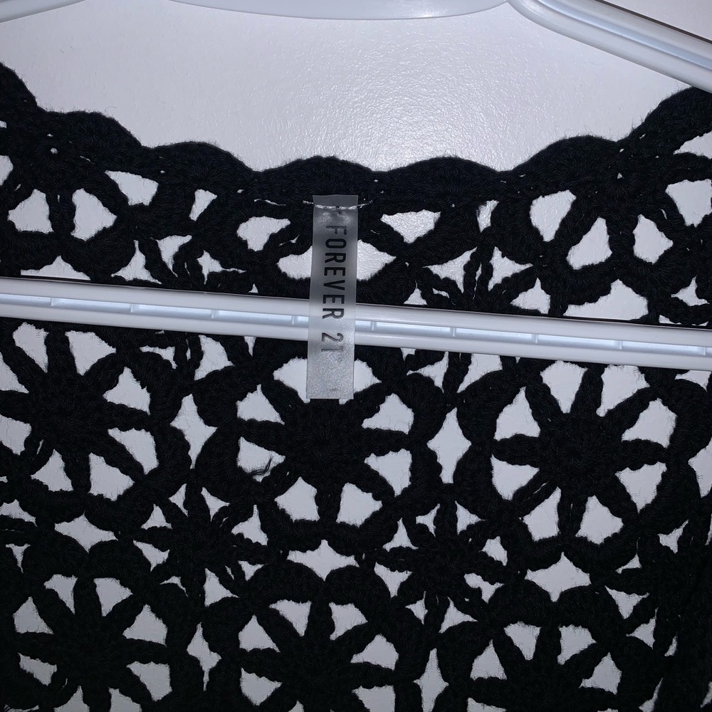 ⭐️HOST PICK⭐️ [L]👙NWOT - F21 crochet knit swim cover up - Picture 5 of 6